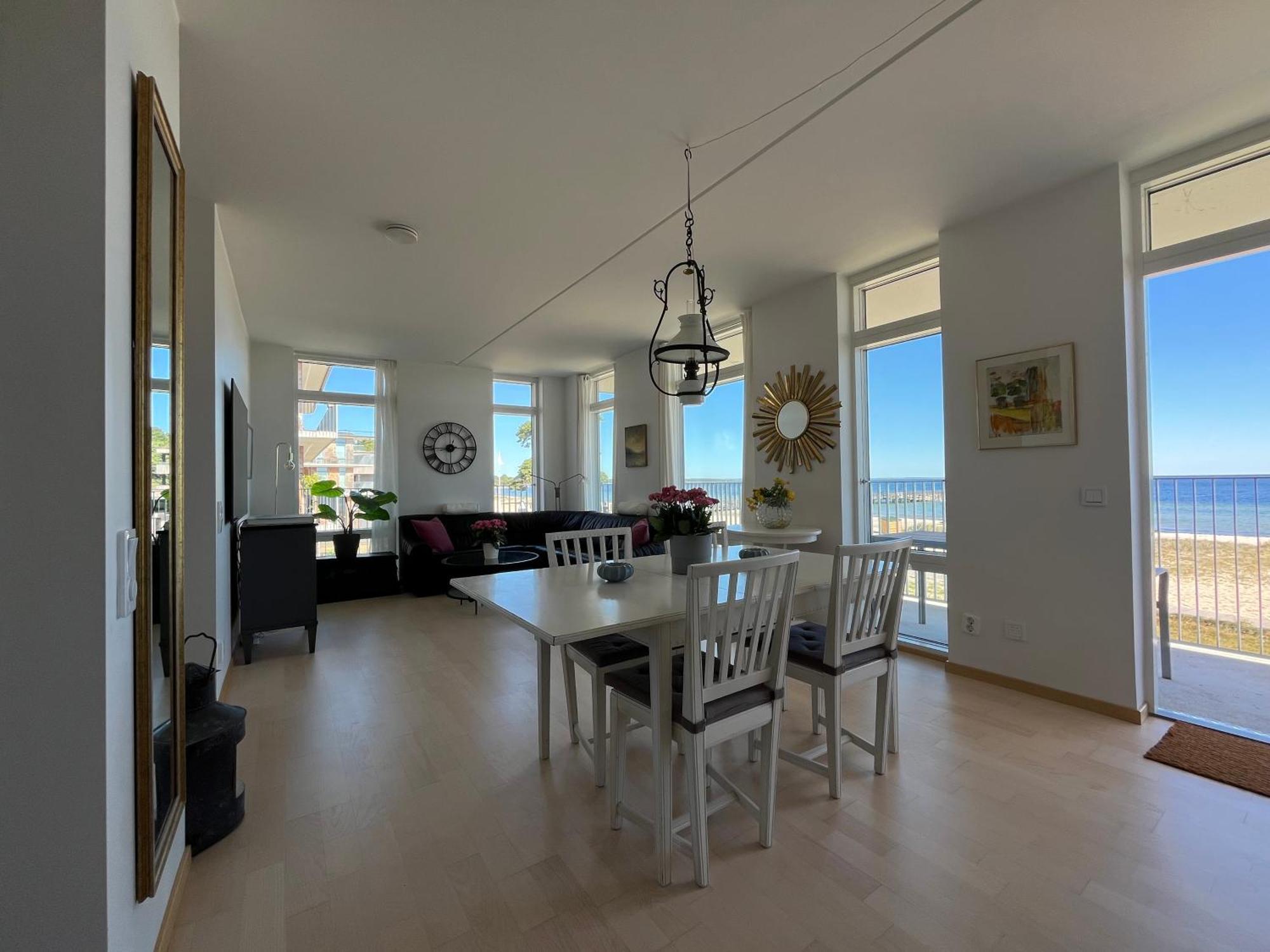 Ahusbrygga Apartment Hotel Eksteriør billede