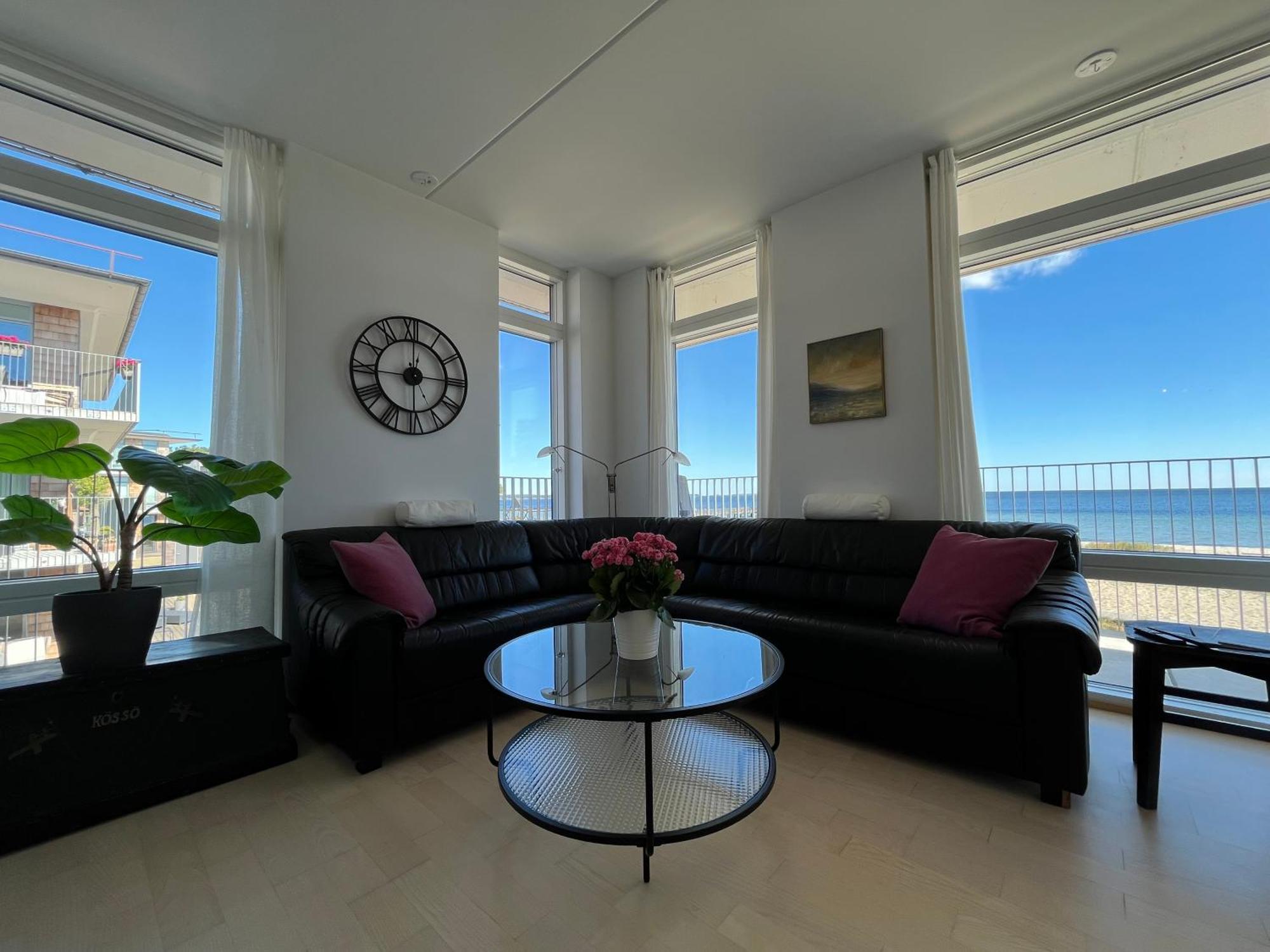 Ahusbrygga Apartment Hotel Eksteriør billede